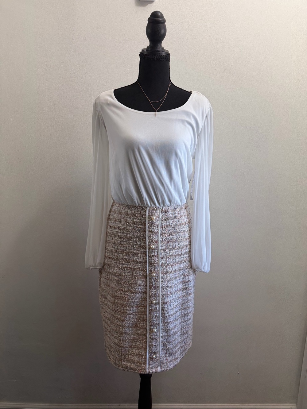 Classic Dress in Light Pink and Cream